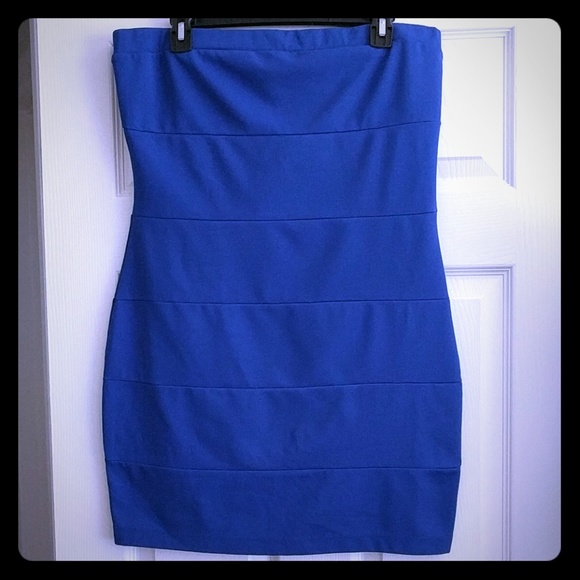 FINAL Drop Blue Tube form fitting dress - Picture 1 of 4